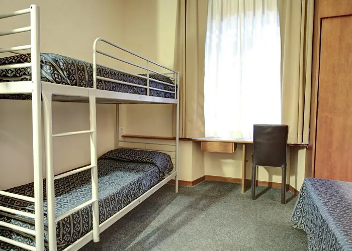 Гостевой дом La Luna Romana 3*