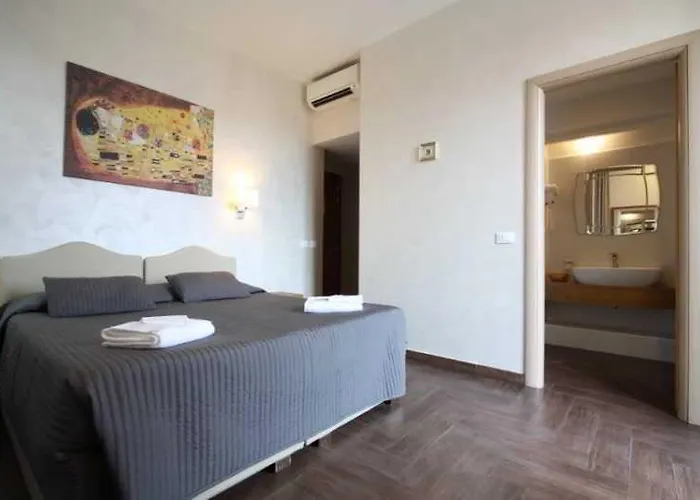 La Luna Romana Гостевой дом 3*